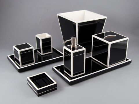 Black/White by Pacific Connections