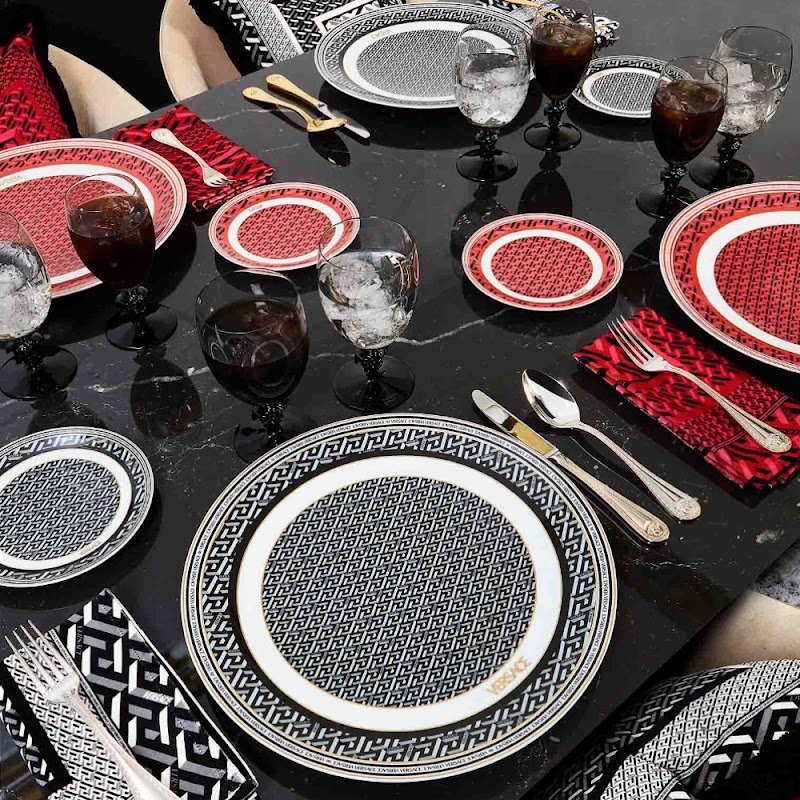La Greca Signature by Rosenthal meets Versace