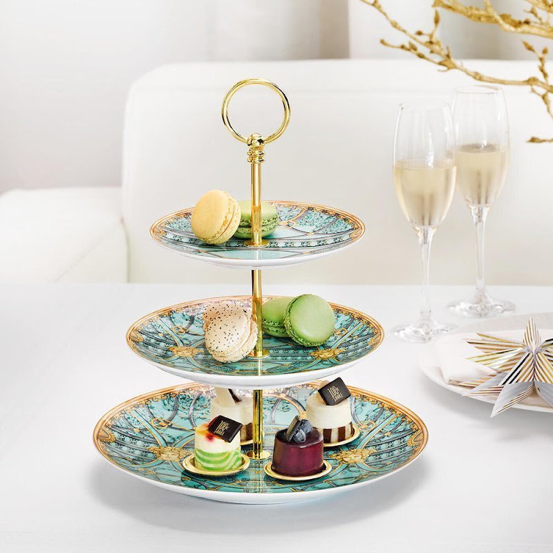 La Scala del Palazzo Etagere by Rosenthal meets Versace