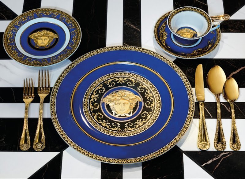 Medusa Bleu by Rosenthal meets Versace
