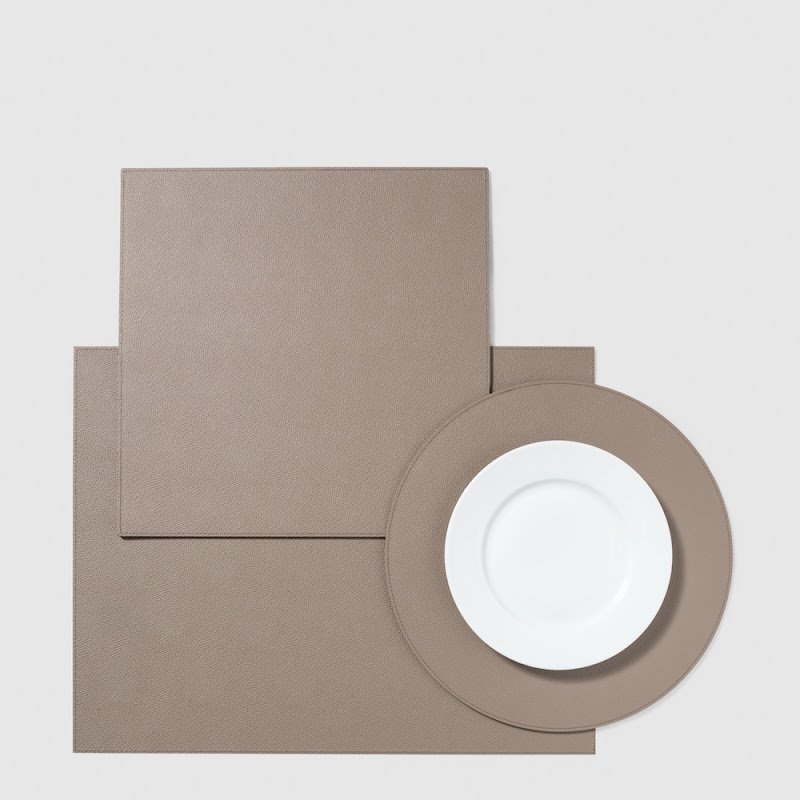 Place mats by Pinetti