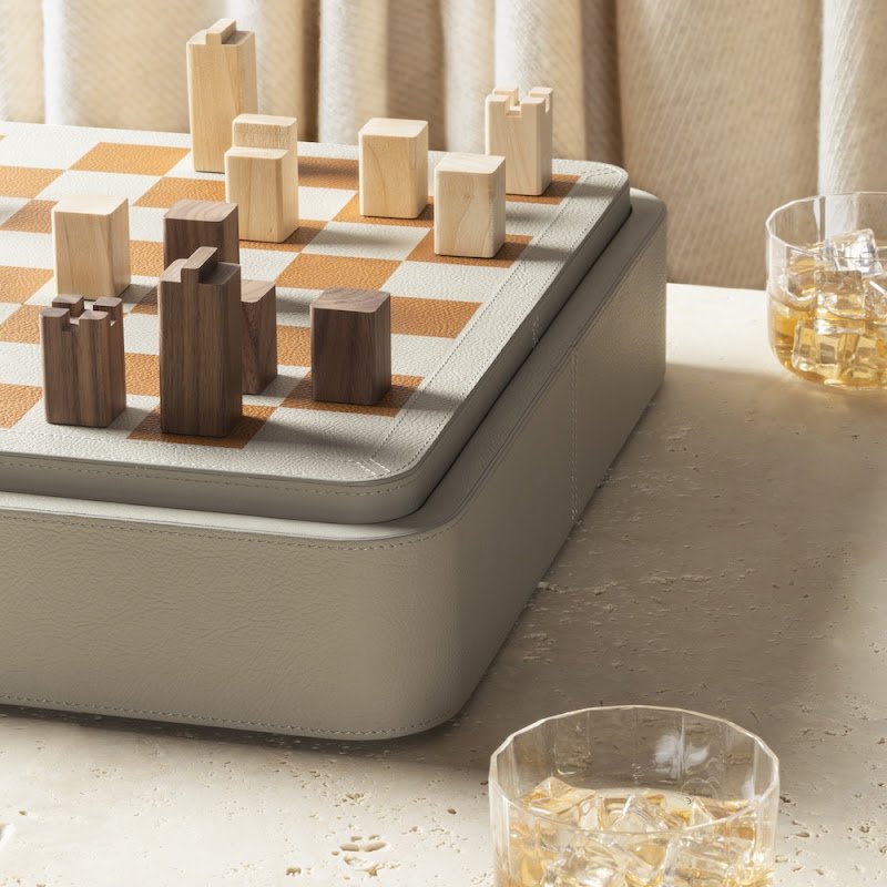 Games by Giobagnara x Poltrona Frau