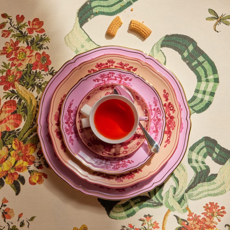 Oriente Italiano Porpora by Ginori 1735