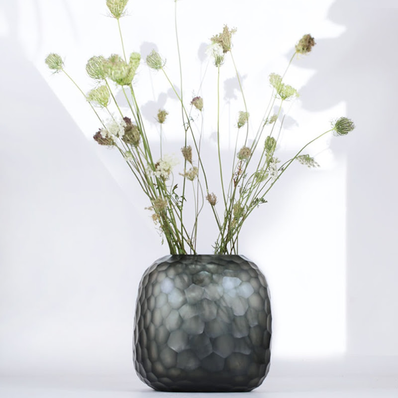 Somba Vases Indigo by Guaxs