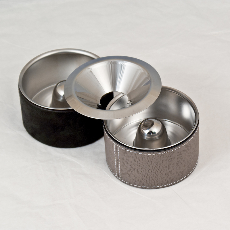 Ashtray "Lotus" by Giobagnara