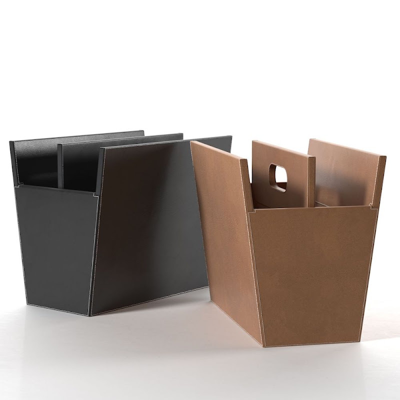 Magazine holder by Giobagnara