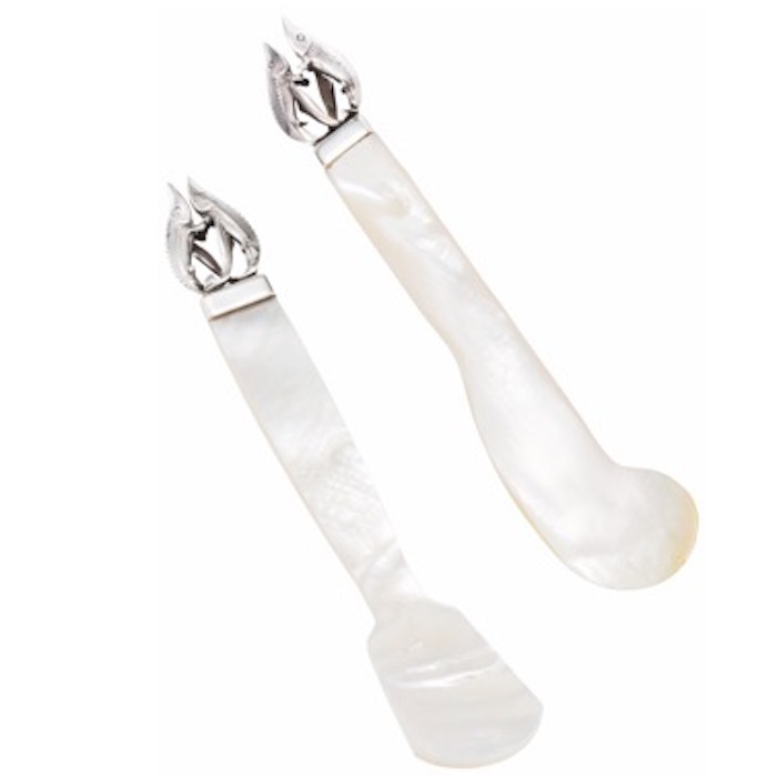 Caviar servers by Sonja Quandt