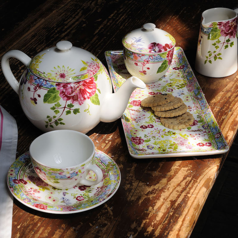 "Millefleurs" by Gien