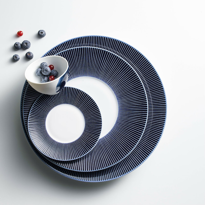 Blue Bolero by Jaune de Chrome