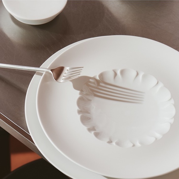 Evolution by Hering Berlin