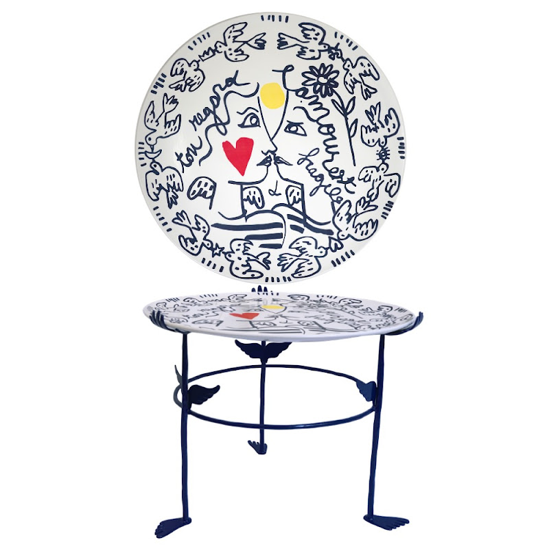 Coffee Table "Lamour est Fragile" by Gien