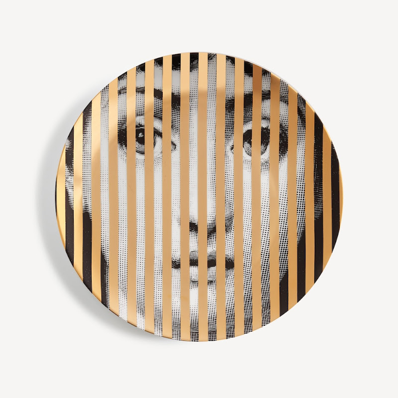 Wandbordje 'Tema e Variazione' nr. 34 by Fornasetti