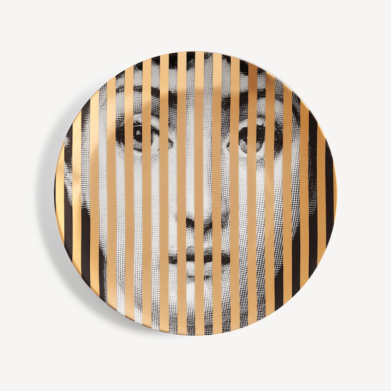 Wall Plate 'Tema e Variazione' nr. 34 by Fornasetti
