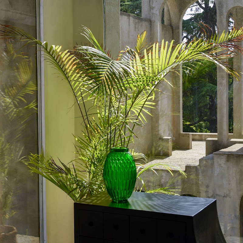 Vase "Plumes Amazon", Green by Lalique