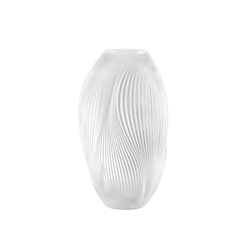Vase 'Alizé' by Lalique