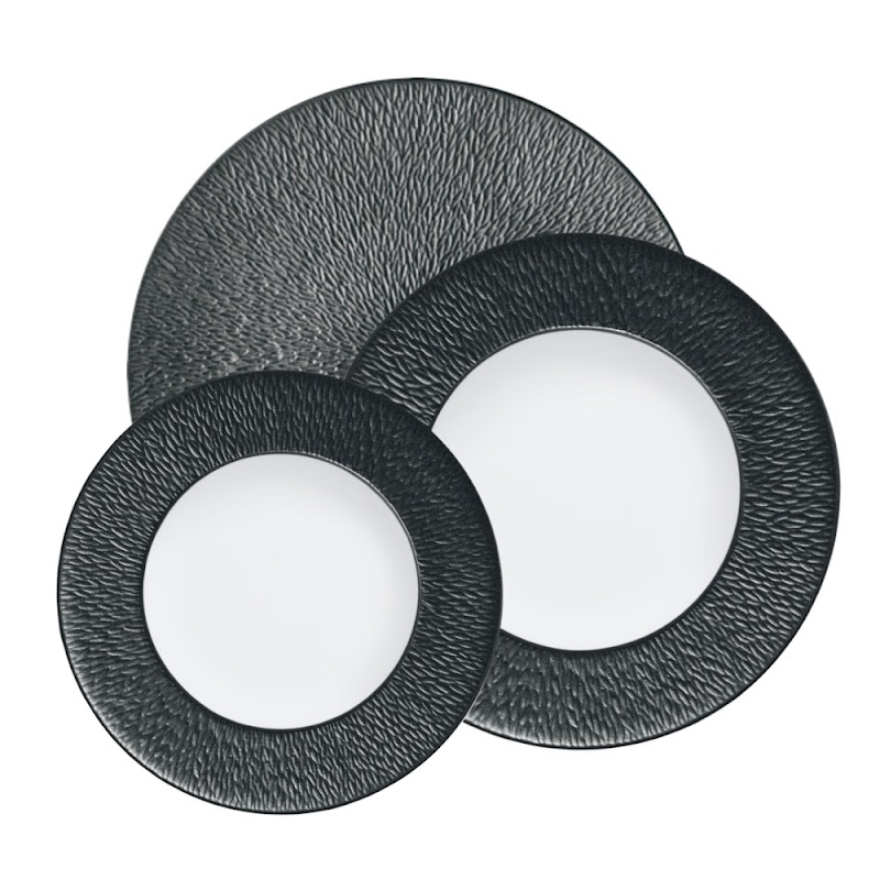 Minéral Irisé Noir by Raynaud